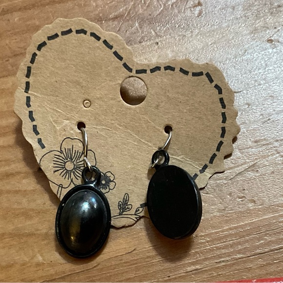 Gothic: metal bat necklace and two sets of dangle earrings biker core style too. - Picture 8 of 9